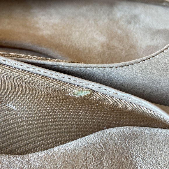 Naturalizer Cream Tan Flats, 8.5 - Picture 4 of 6